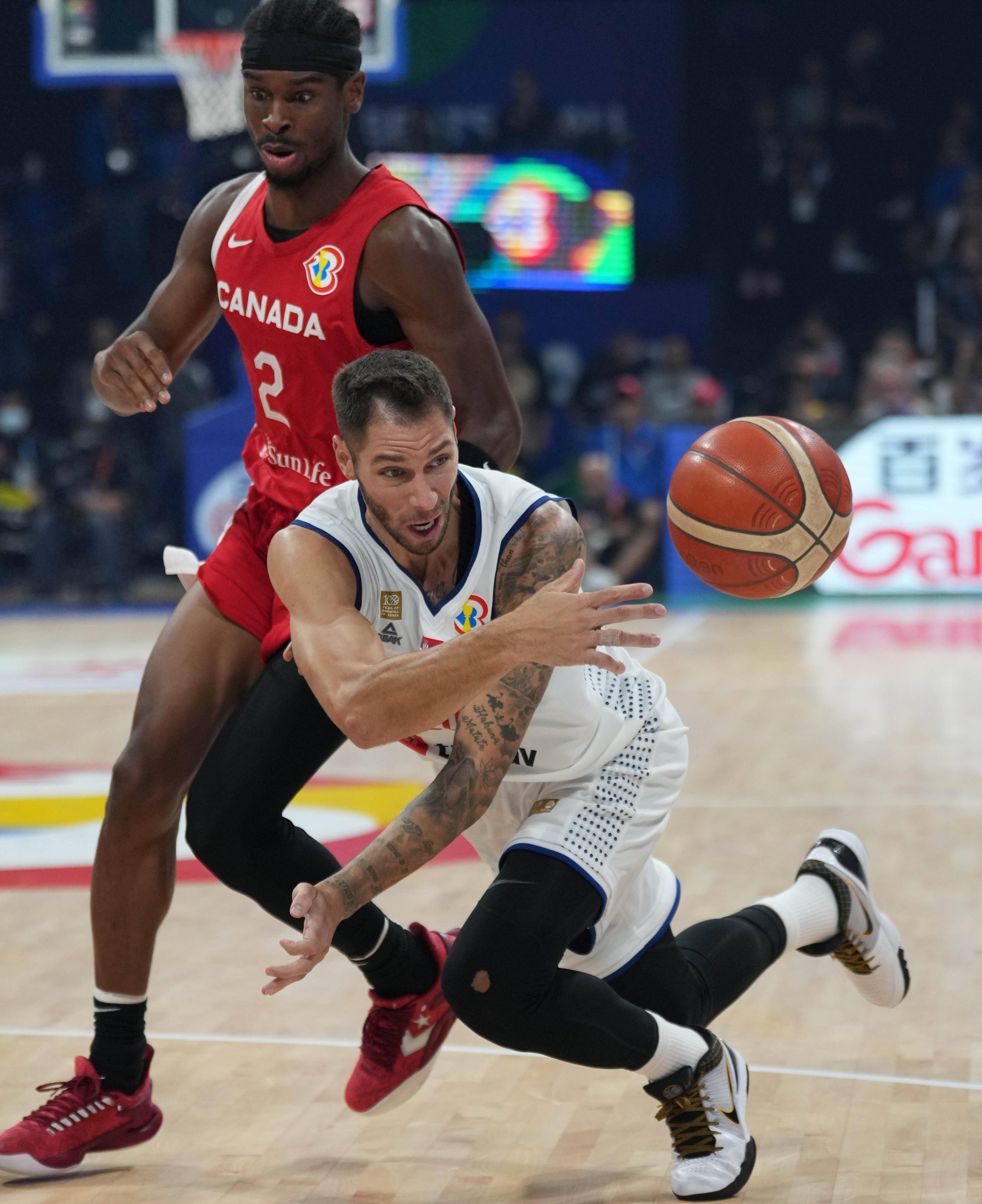 威廉希尔中文站-塞尔维亚队员奋力一搏，取得胜利